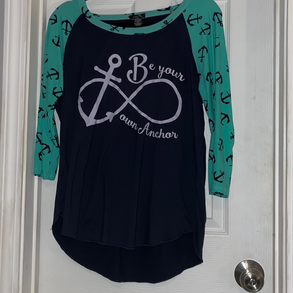 Juniors Tops